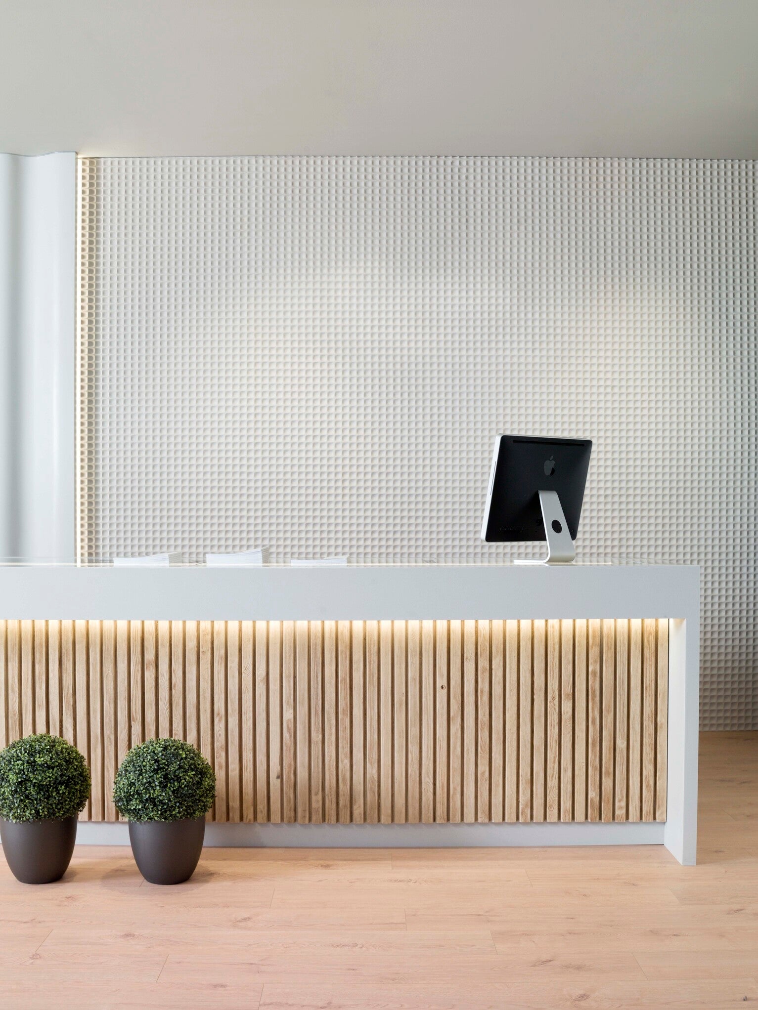 Fitwall Shades White Sand